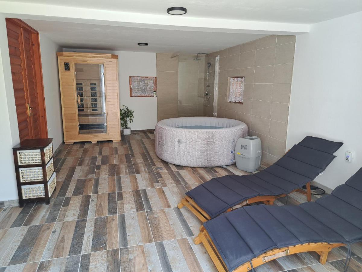 Vita Natura With Sauna And Jacuzzi Pihovec المظهر الخارجي الصورة